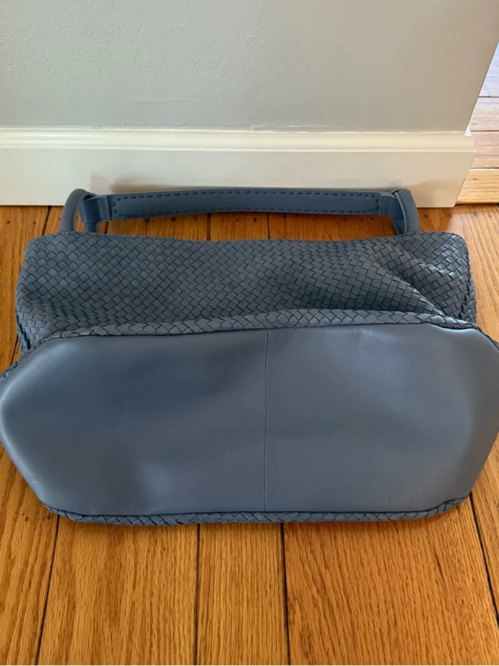 Woven Leather Tote Bag in Light Blue - Classic Everyday Carry THE SAK - Picture 3 of 3